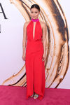 Jamie Chung en la alfombra roja de los Premios CFDA Fashion 2016