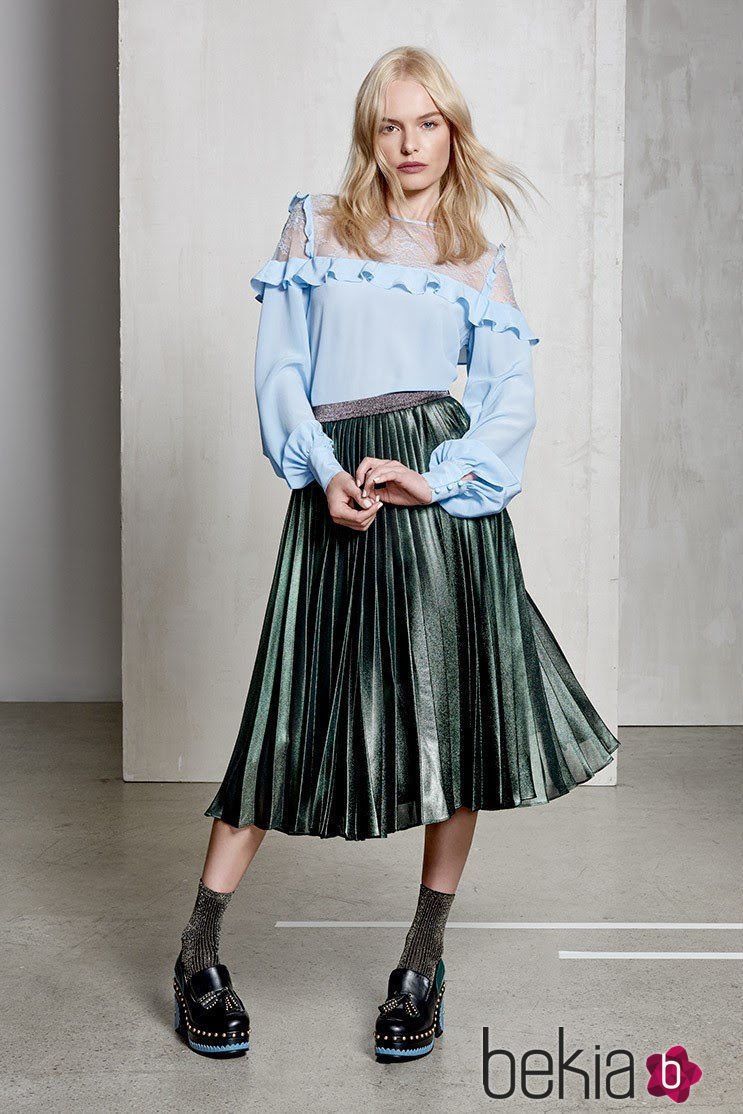 Kate Bosworth posando como la nueva embajadora de la colección de Otoño/Invierno 2016/2017 de Pinko 