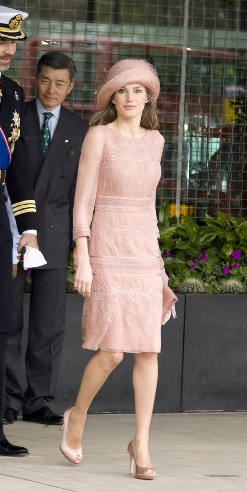 La Reina Letizia con un vestido de Felipe Varela