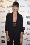 Sonia Ferrer con un look total black