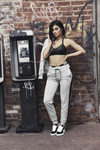 Kylie Jenner con un conjunto deportivo de la nueva colección 'Suede Forever Fresh' de Puma