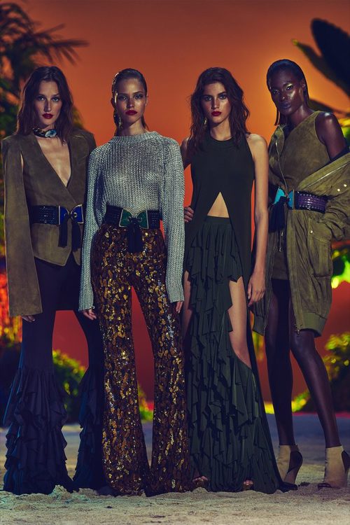 Total looks en tonos tierra y detalles metalizados para la nueva colección SS17 de Balmain
