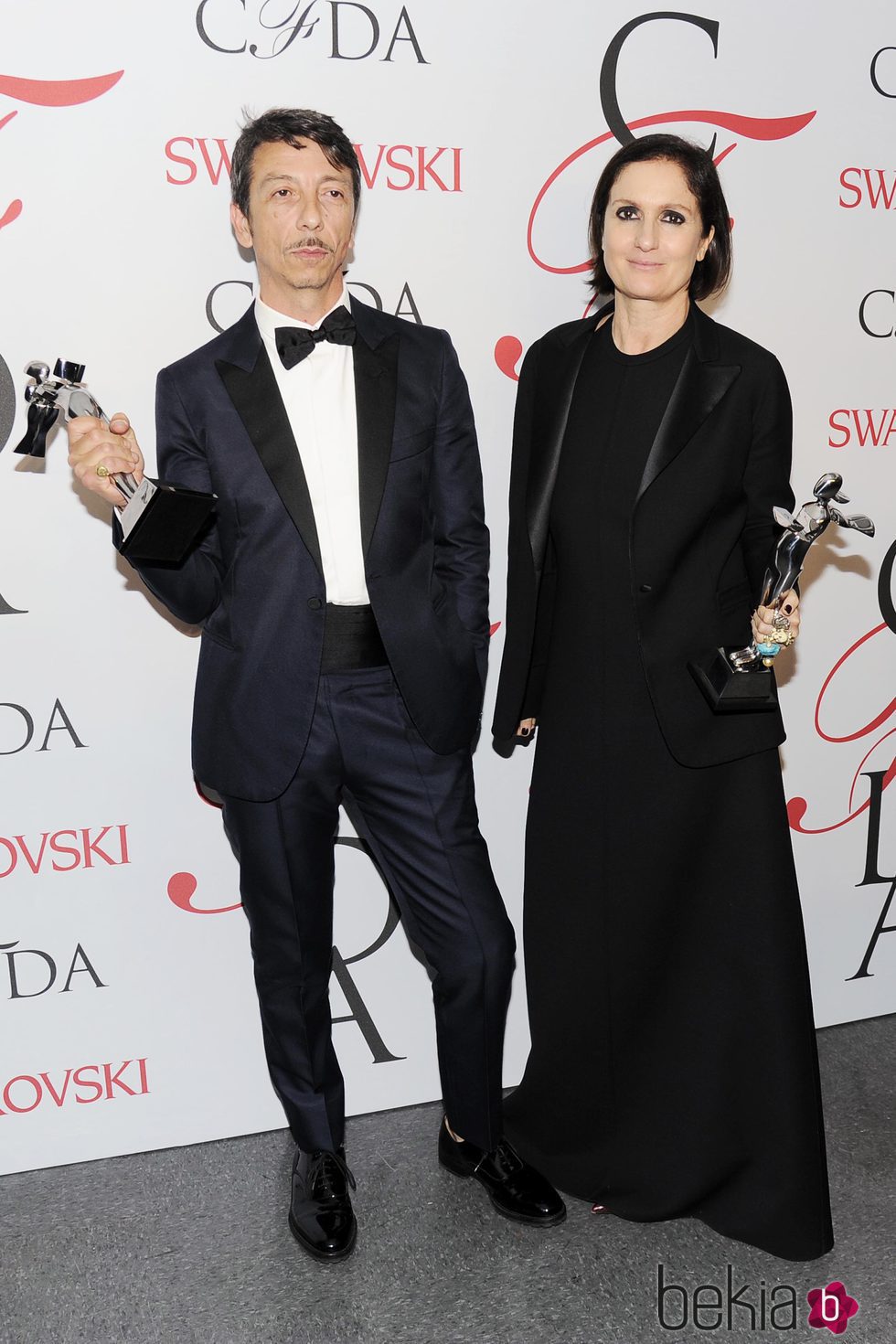 Pierpaolo Piccioli y Maria Grazia Chiuri en los CFDA 2015