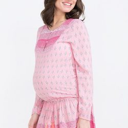 Vestido túnica de manga larga con abertura en el canesú de la nueva colección 'Maternity' de Women's Secret