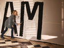 Amaia Salamanca se transforma en la nueva imagen de la próxima colección otoño/invierno de Amichi