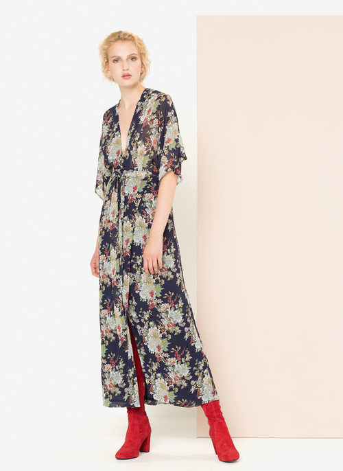 Vestido print floral estilo lencero de la nueva colección otoño/invierno 2016 de Uterqüe