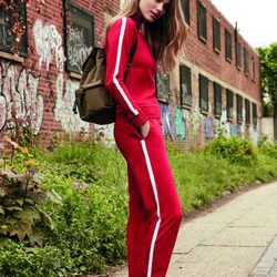 Chandal en color rojo de la nueva colección de otoño/invierno 2016 de Primark