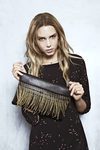 Bolso de flecos dorado de Kocca otoño/invierno 2016/2017