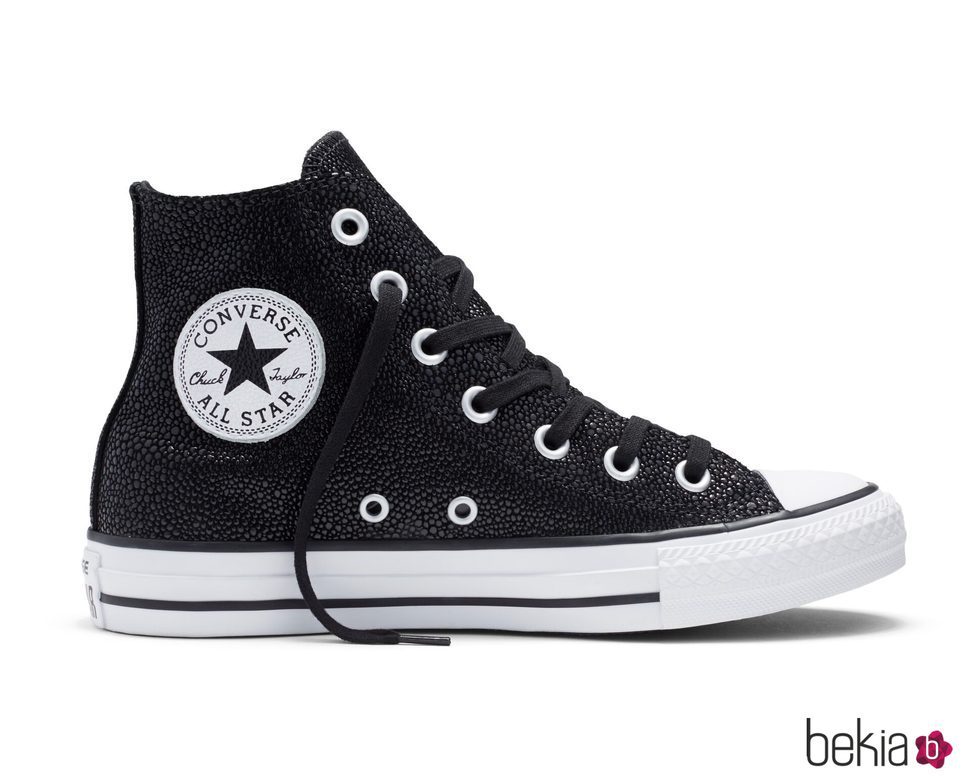 Zapatillas 'black metallic' de Converse otoño/invierno 2016/2017
