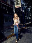 Rosie Huntington-Whiteley vestida de Paige otoño/invierno 2016/2017