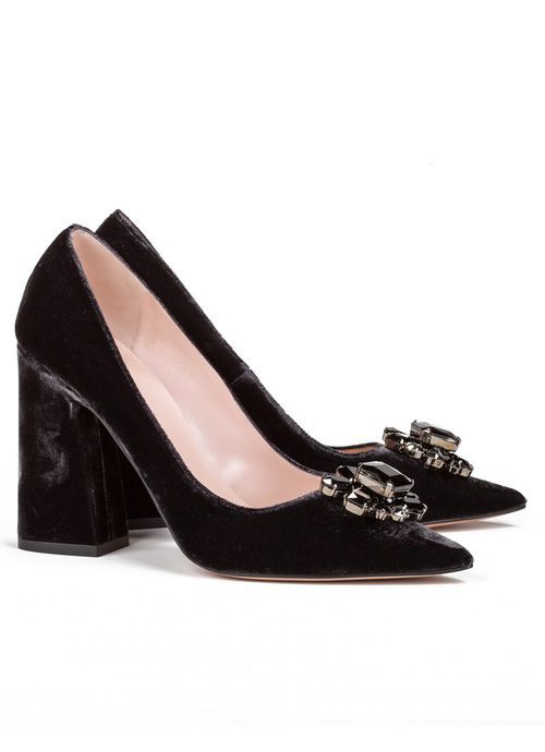Zapatos de terciopelo de Pura López otoño/invierno 2016/2017