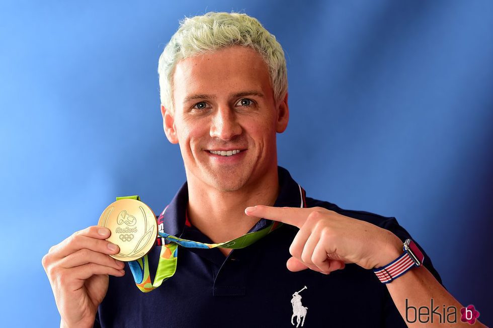 Ryan Lochte con la medalla de oro en Río 2016