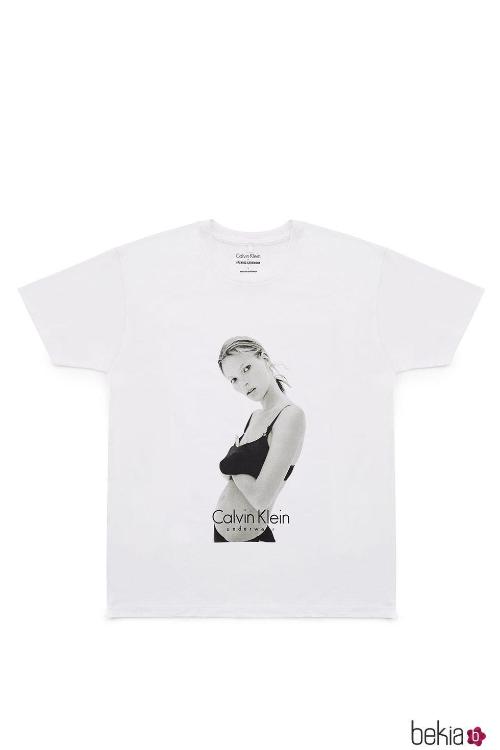 Camiseta blanca de Kate Moss para Calvin Klein y Opening Ceremony