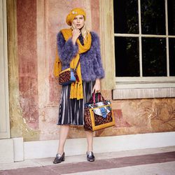Dree Hemingway con un bolso animal print de Accessorize otoño/invierno 2016/2017