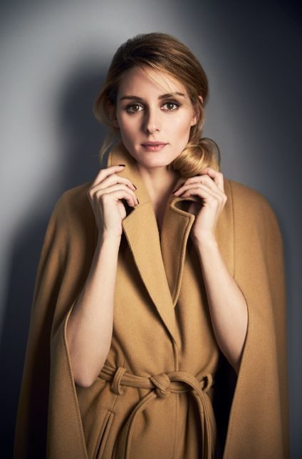 Olivia Palermo con un abrigo camel de Coast otoño/invierno 2016/2017