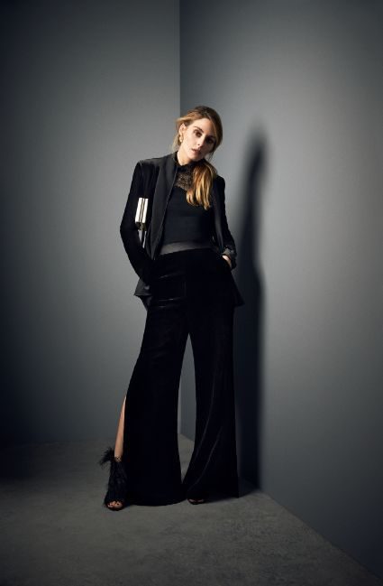 Olivia Palermo con pantalones palazzo de Coast otoño/invierno 2016/2017