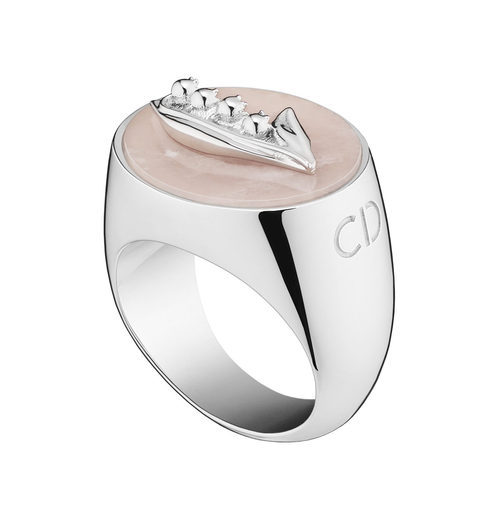 Anillo con lirios de Dior para su coleccón 'Lucky Dior'