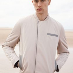 Chaqueta color arena de COS otoño/invierno 2016/2017