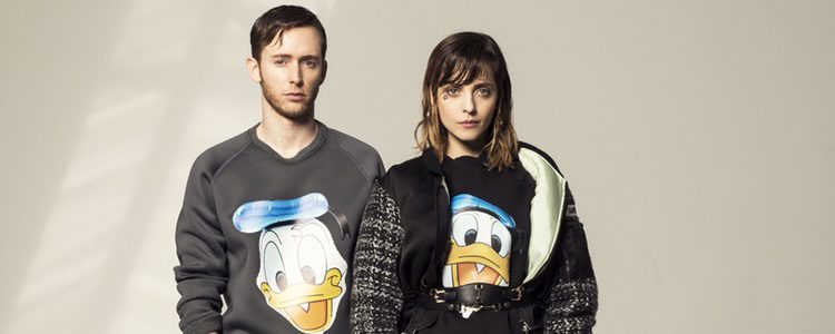 Leticia Dolera y Pablo Rivero posando para Ana Locking otoño/invierno 2016/2017