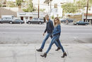Hailey Baldwin y Lucky Blue SMith posando en la nueva campaña de Hilfiger Denim para Tommy Hilfiger de otoño 2016