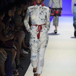 Camisa larga de Desigual primavera/verano 2017 en la Semana de la Moda de Nueva York