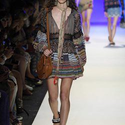 Vestido de Desigual colección primavera/verano 2017 en la Semana de la Moda de Nueva York