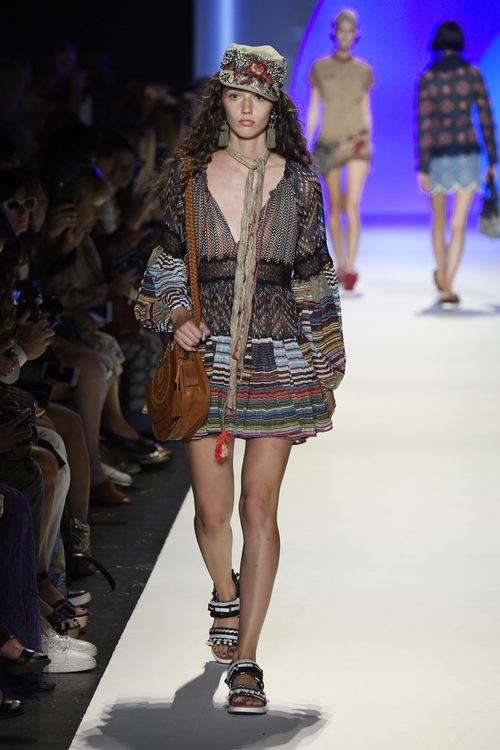 Vestido de Desigual colección primavera/verano 2017 en la Semana de la Moda de Nueva York