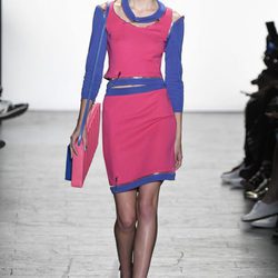 Vestido rosa de Jeremy Scott primavera/verano 2017 en la Semana de la Moda de Nueva York