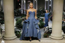 Vestido denim de Carolina Herrera primavera/verano 2017 en la Semana de la Moda de Nueva York