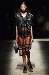 Chaleco de cuero de Coach primavera/verano 2017 en la Semana de la Moda de Nueva York