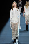Pantalón con pedrería de Vera Wang primavera/verano 2017 en la Semana de la Moda de Nueva York