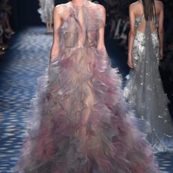 Vestido vaporoso de Marchesa primavera/verano 2017 en la Semana de la Moda de Nueva York