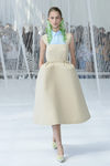 Vestido nude de Delpozo primavera/verano 2017 en la Semana de la Moda de Nueva York