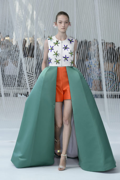 Falda con volúmen de Delpozo primavera/verano 2017 en la Semana de la Moda de Nueva York