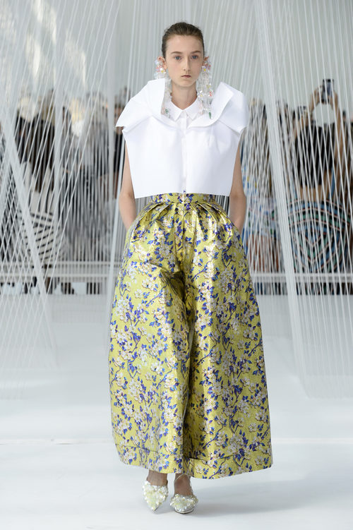 Pantalones anchos de Delpozo primavera/verano 2017 en la Semana de la Moda de Nueva York