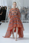 Vestido bordado de Delpozo primavera/verano 2017 en la Semana de la Moda de Nueva York