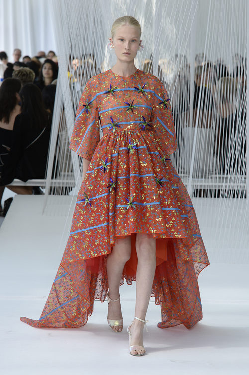 Vestido bordado de Delpozo primavera/verano 2017 en la Semana de la Moda de Nueva York
