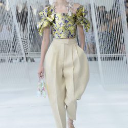 Top floral de Delpozo primavera/verano 2017 en la Semana de la Moda de Nueva York