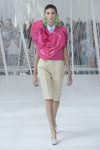 Camisa rosa fucsia de Delpozo primavera/verano 2017 en la Semana de la Moda de Nueva York