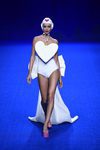 Bañador blanco de la colección primavera/verano 2017 de Agatha Ruiz de la Prada en Madrid Fashion Week