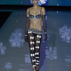Sujetador de Andrés Sardá primavera/verano 2017 en la Semana de la Moda de Madrid