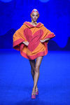 Poncho albornoz de la colección primavera/verano 2017 de Agatha Ruiz de la Prada en Madrid Fashion Week