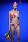 Bikini de la colección primavera/verano 2017 de Agatha Ruiz de la Prada en Madrid Fashion Week