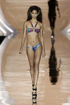 Bikini con brillos de Dolores Cortés primavera/verano 2017 en la Madrid Fashion Week