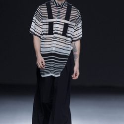 Conjunto de tirantes y pantalón abombado de la marca 44 Studio en el Samsung Ego