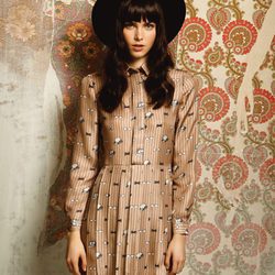 Vestido con un divertido estampado de Dolores Promesas otoño/invierno 2016/2017