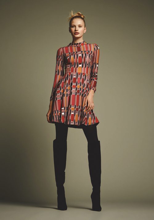 Vestido rojo de Dolores Promesas colección otoño/invierno 2016/2017