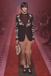 Chaqueta negra de Gucci primavera/verano 2017 en la Milán Fashion Week