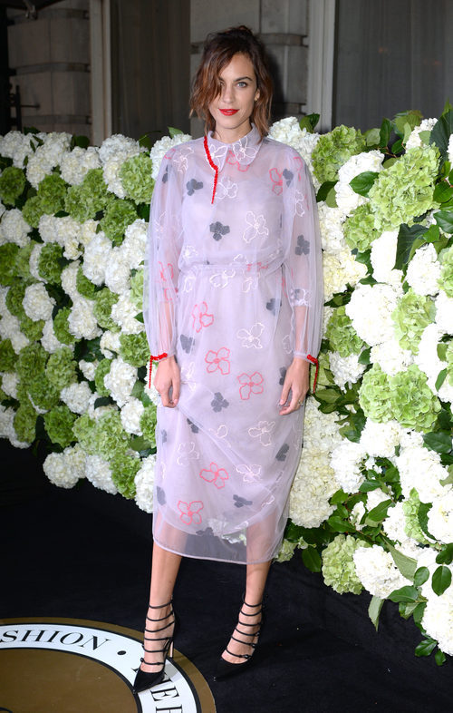 Alexa Chung en un evento de la revista 'The Business of Fashion'