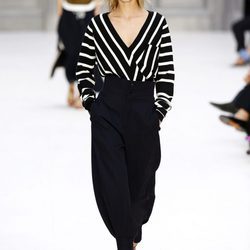 Camisa a rayas de Chloé primavera/verano 2017 en la París Fashion Week